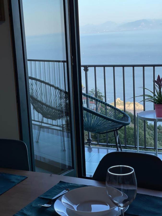Seaview Apartments Furore Exteriör bild